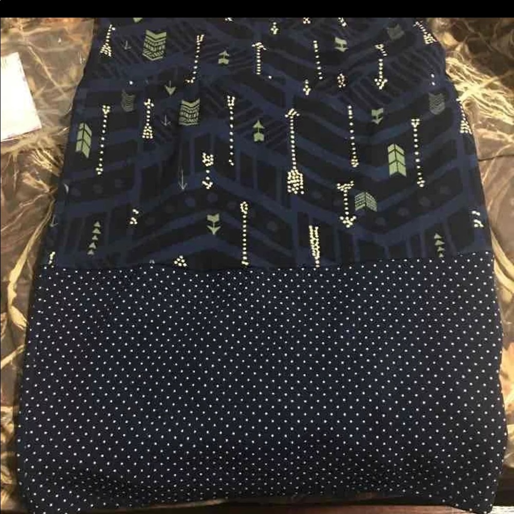 Lot of LuLaRoe Cassie’s XL